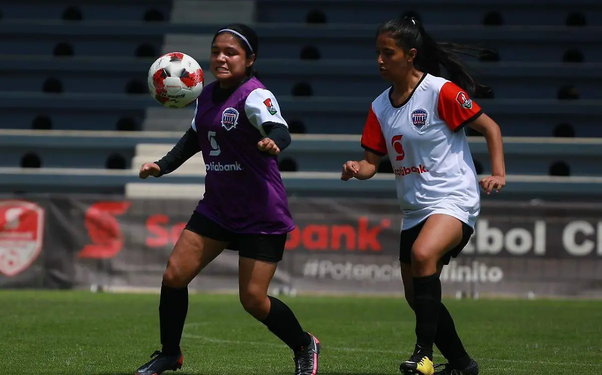 La Escuela Municipal Real Tampico de futbol femenil se quedaron con el subcampeonato de la Liga Nacional Femenil Amateur Scotiabank Saúl Reséndiz (4)